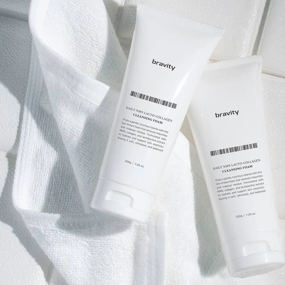 Пінка для шкіри зі зниженою пружністю Daily NMN Lacto-Collagen Cleasing Foam 200 г