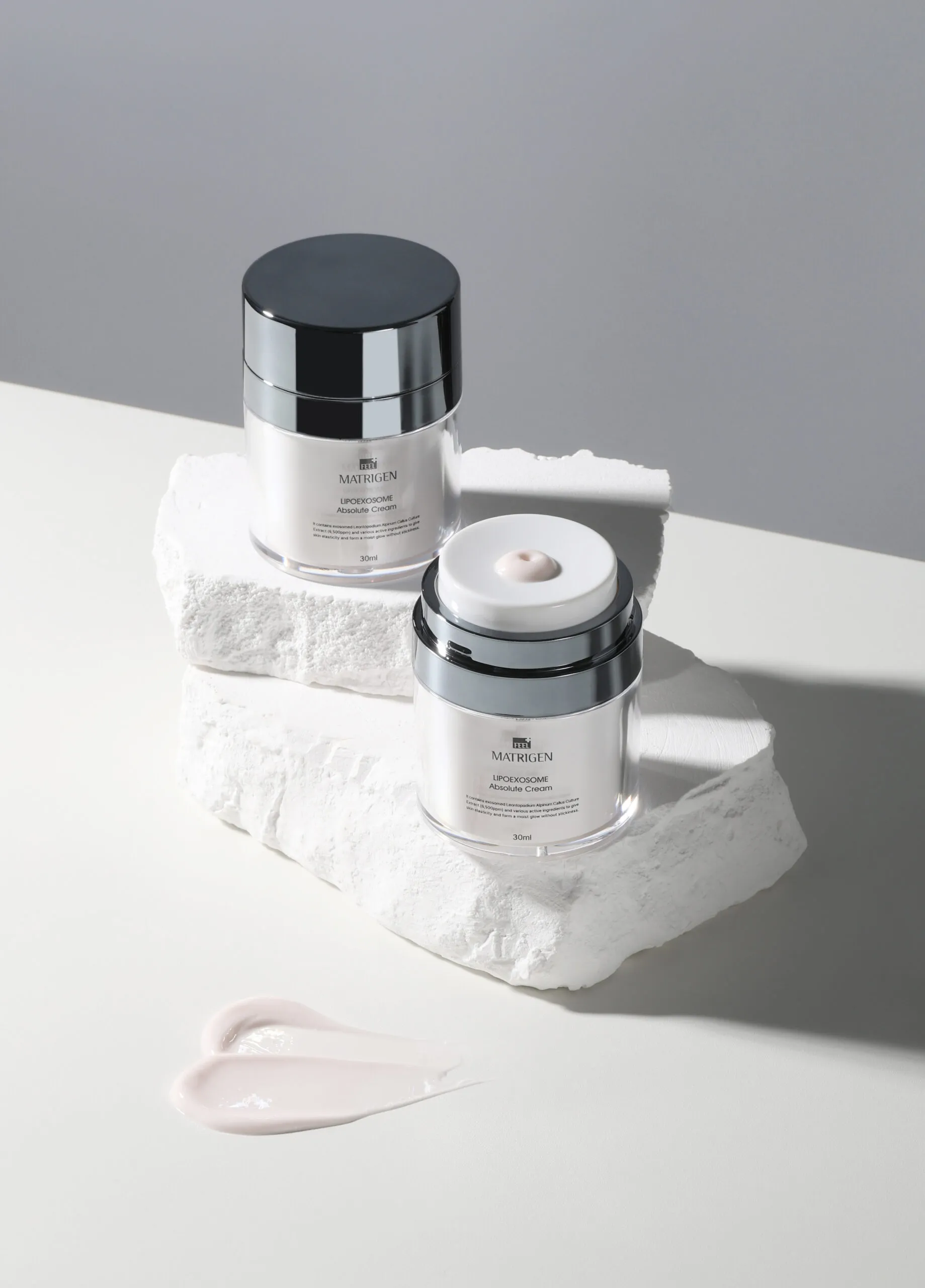 Антивіковий та зволожуючий крем LipoExosome Absolute Cream, 30ml